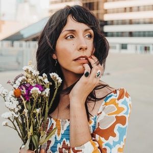 Meet your Posher, Juliana